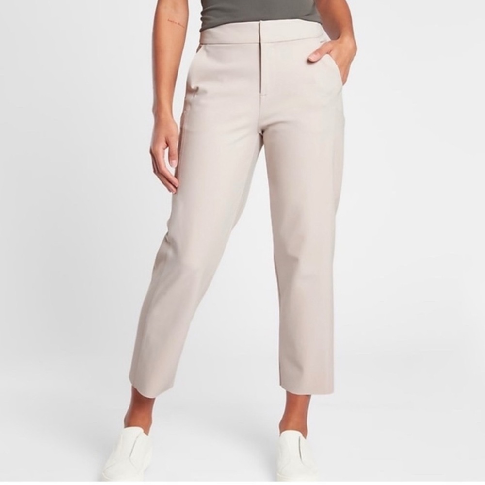 Athleta Women's Beige Stellar Cropped Pants